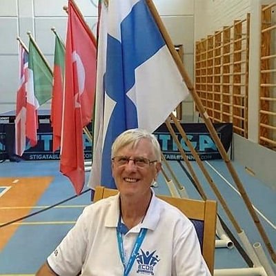 Descanse em paz. Ficará sempre na nossa lembrança Dr. Geoff Smedley Descanse em paz. Ficará sempre na nossa lembrança Dr. Geoff Smedley
